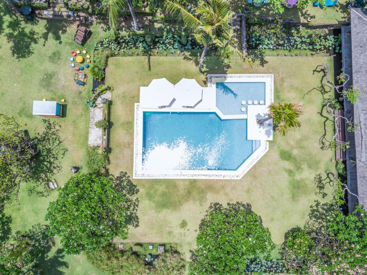 Morabito Art Resort Legian Exterior foto
